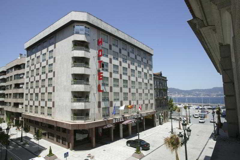 Hotel Ciudad De Vigo Esterno foto